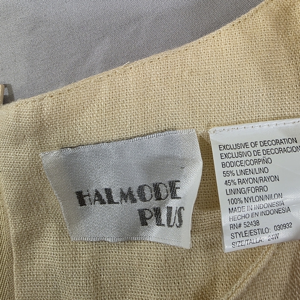 Halmode Plus Butter Yellow Floral Embroidered Blouse - Picture 2 of 7